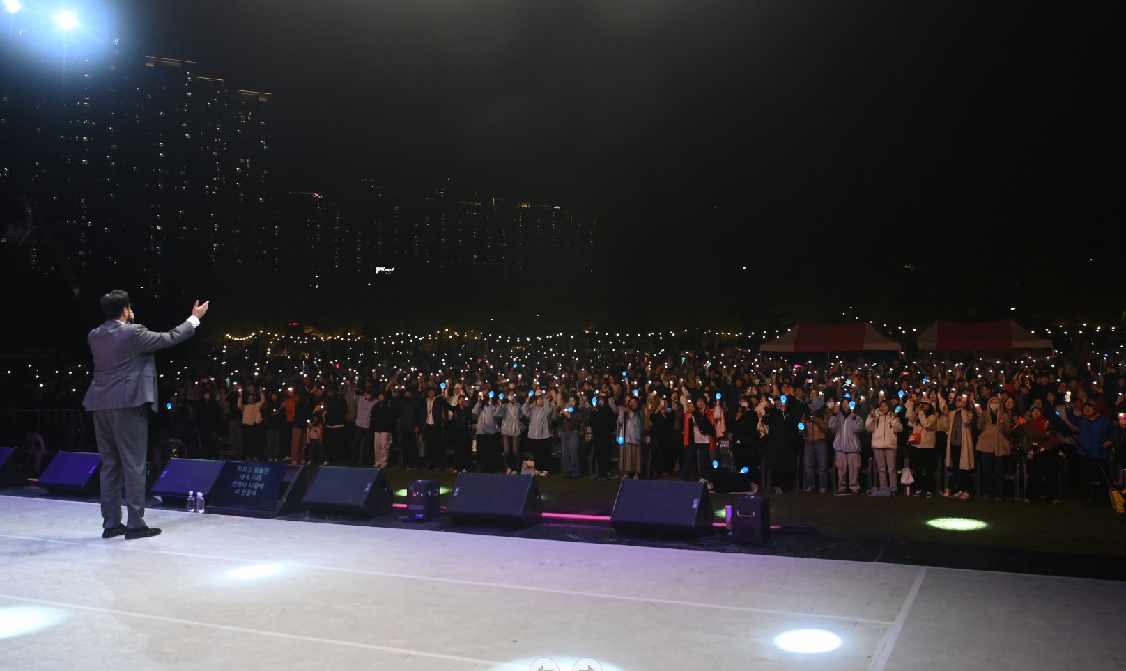 연수구는 10월 17일부터 19일까지 3일간 송도달빛축제공원과 능허대 공원 일원에서 열린 제13회 연수 능허대 문화축제가 총 약 7만 2천여 명 주최 측 추산의 관람객이 찾으며 성황리에 막을 내렸다고 24일 밝혔다